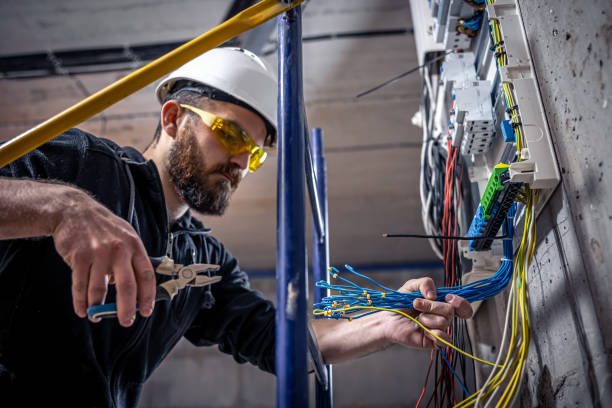 Best Affordable Emergency Electrician  in Shoh, IL